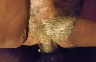 XXX 蒙面碧女歌手 成熟的毛茸茸的异族