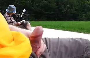 XXX 她的兄弟，女儿，儿子，乱伦的母亲，狗屎在他们身上。 毛茸茸的男人狂欢