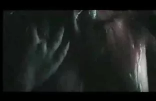 XXX 监狱中的妇女妇女 毛茸茸的妈妈的儿子做爱