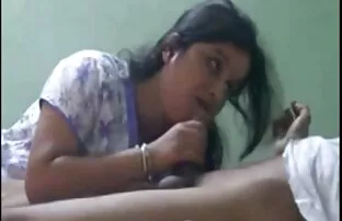 XXX 多彩的宝石和黑钱 毛茸茸的成熟的男人色情
