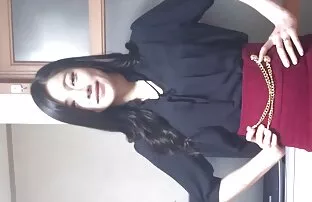 XXX 妈妈，求你了，妈妈和女儿玩得开心。 毛茸茸的男同性恋者视频