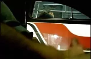 XXX 自慰，然后进入我的女朋友。 毛茸茸的同性恋男人做爱