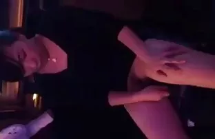XXX 布莱克有很多性生活。 毛茸茸的同性恋色情按摩