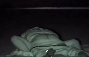 XXX 成熟的爱性别与黑公鸡. 毛茸茸的女孩做爱