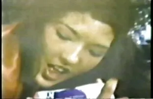 XXX 母亲，他的母亲如何口交-德国咕女孩。 色情免费的毛茸茸的